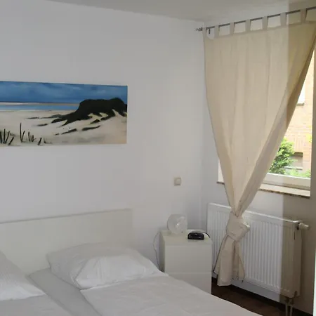 Apartment Charmantes Feriendomizil Im Herzen Der Altstadt Wismar